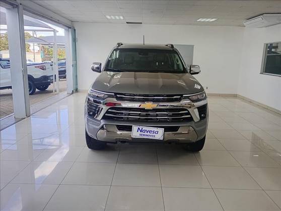 CHEVROLET S10 2.8 16V TURBO DIESEL HIGH COUNTRY CD 4X4 AUTOMÁTICO CHEVROLET S10 2.8 16V TURBO DIESEL HIGH COUNTRY CD 4X4 AUTOMÁTICO